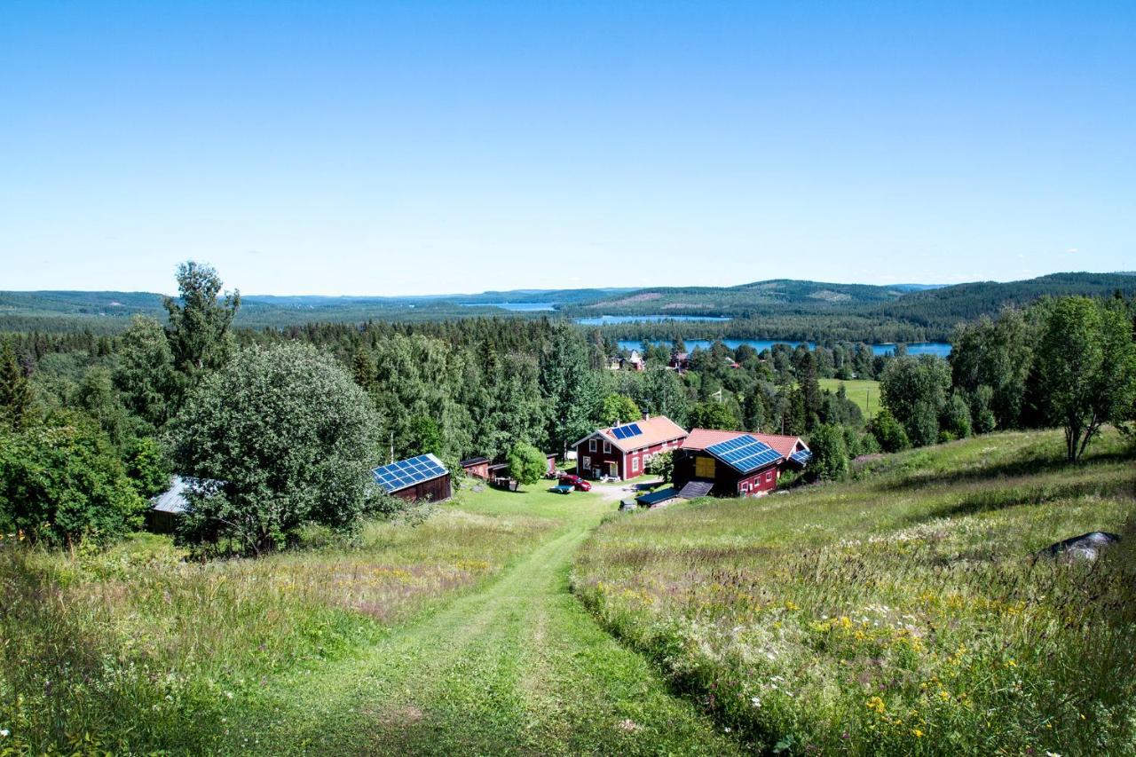 Bakgarden I Revsund Huvilat