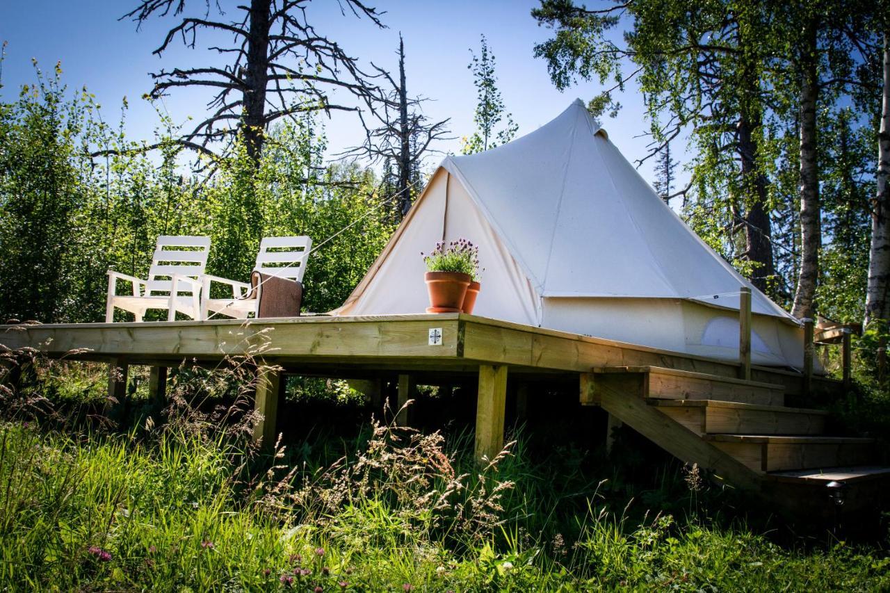Huvilat Bakgarden I Revsund